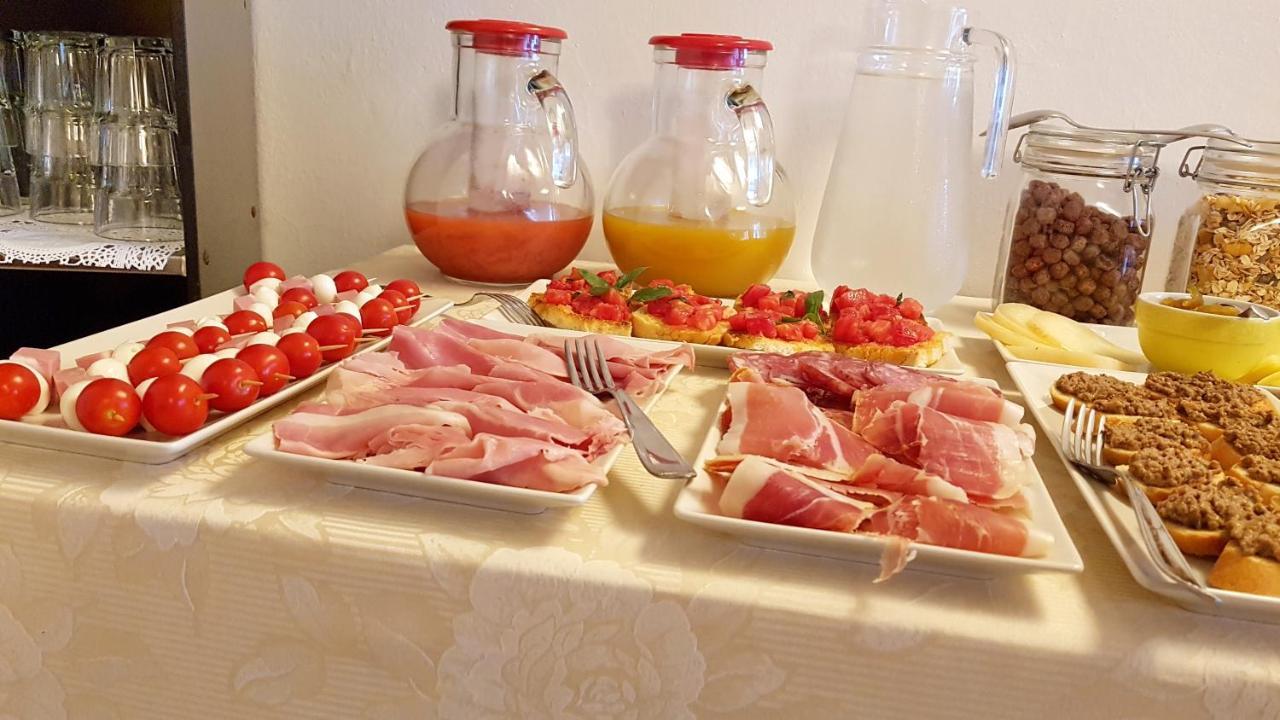 Deluxe Studio,1167615883:JPEG