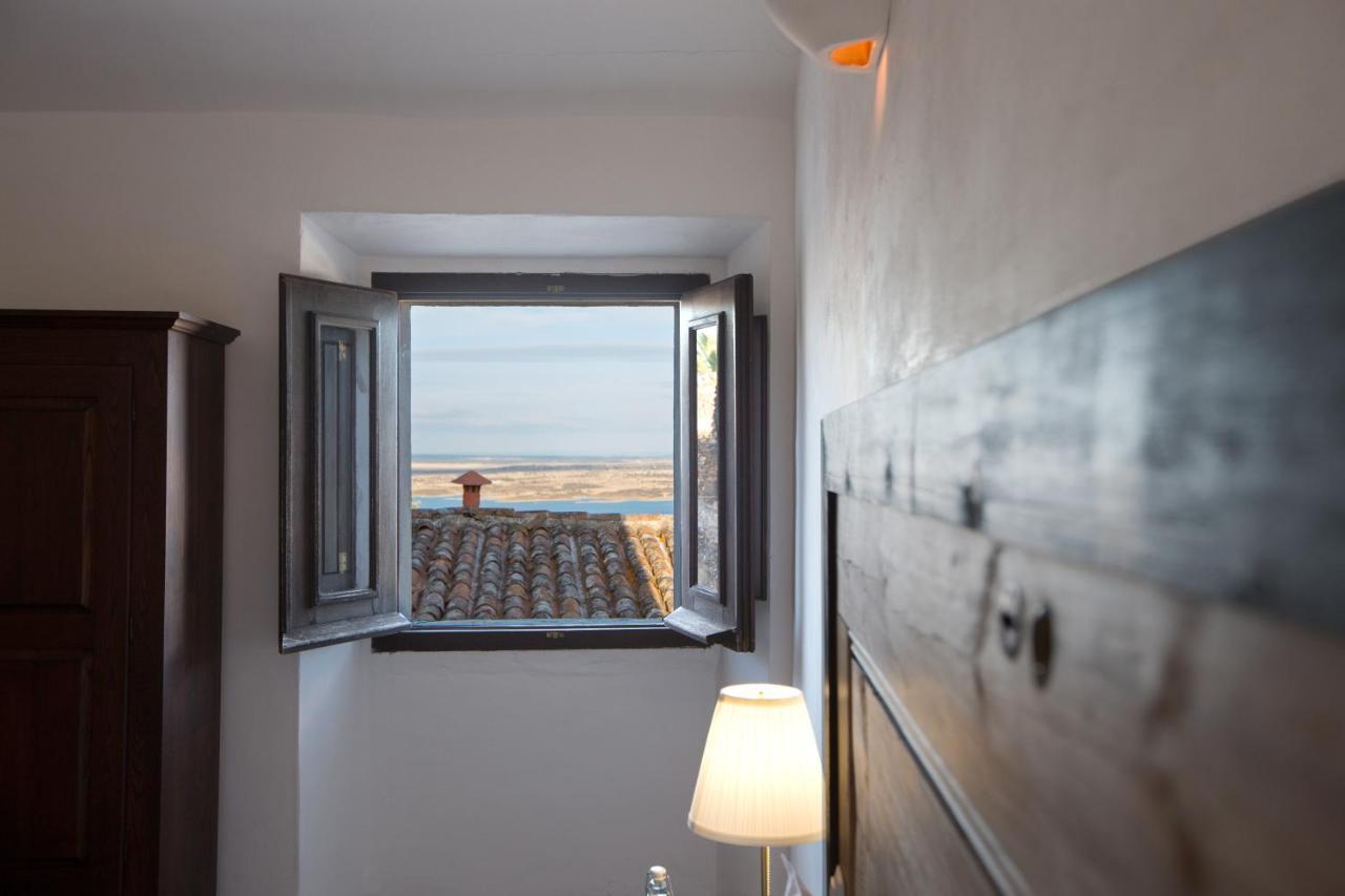 Double Room Lake View