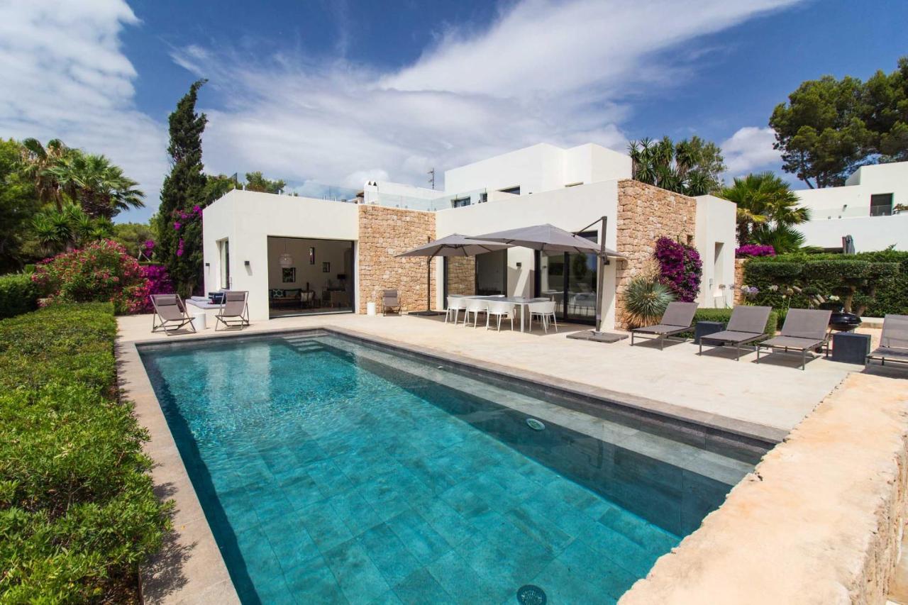 Villa Beach Front