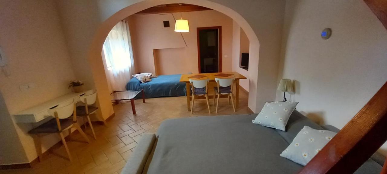 Two-Bedroom House,1399439624:JPEG