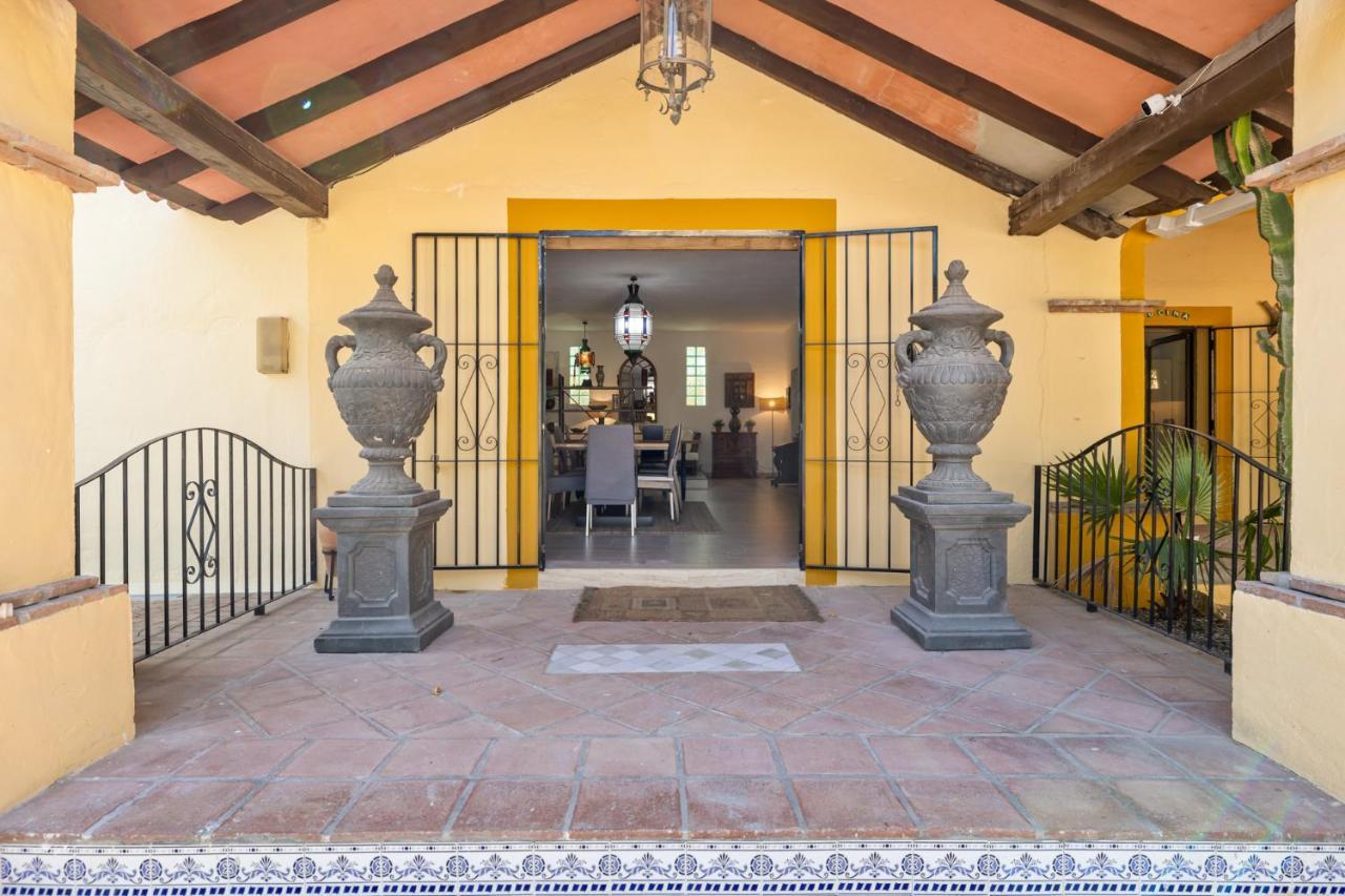 Villa