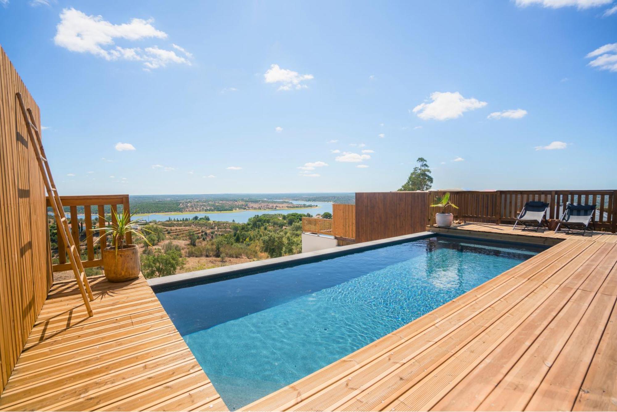 Villa com Piscina Privada