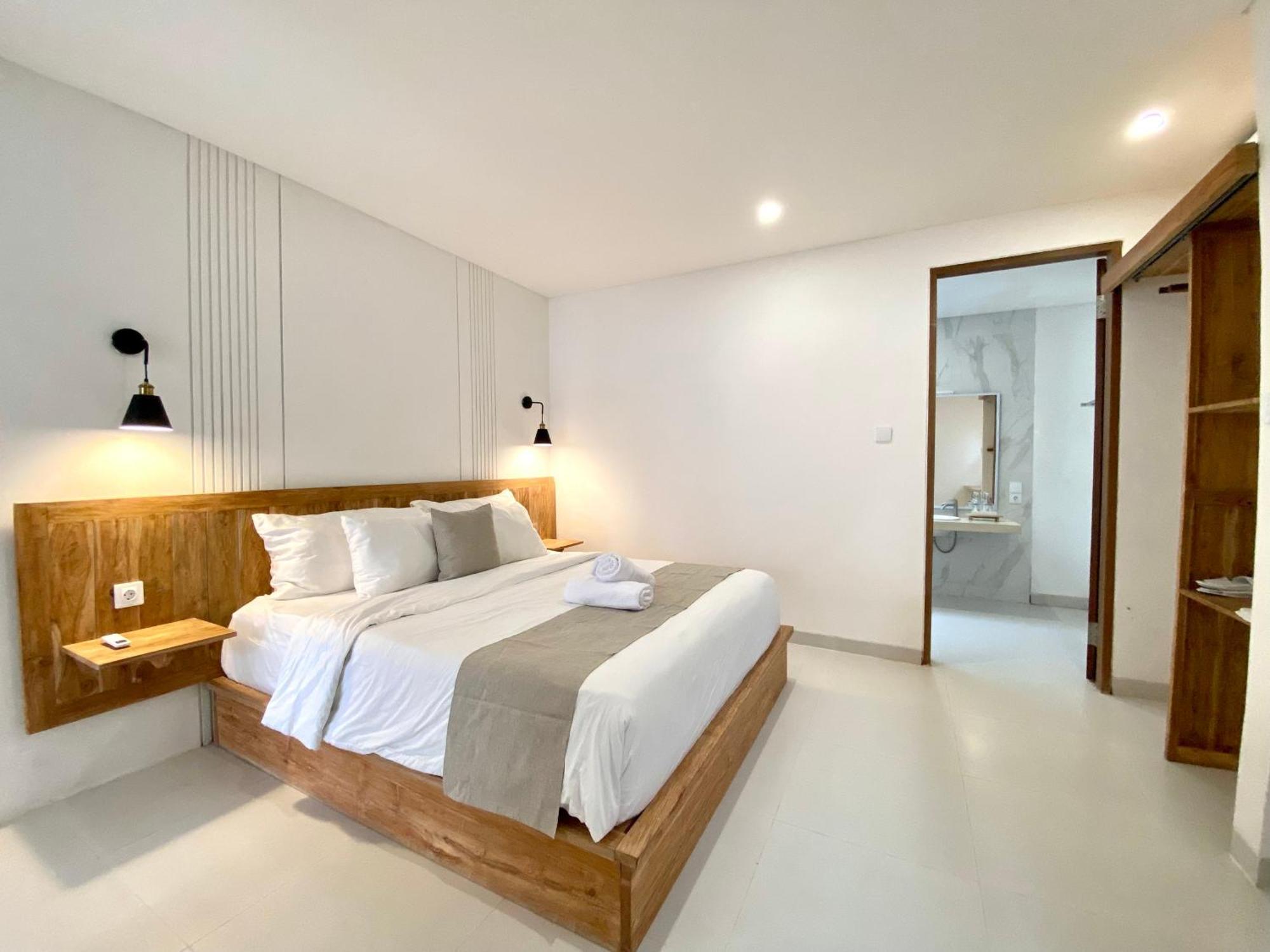Four-Bedroom Villa Private Pool