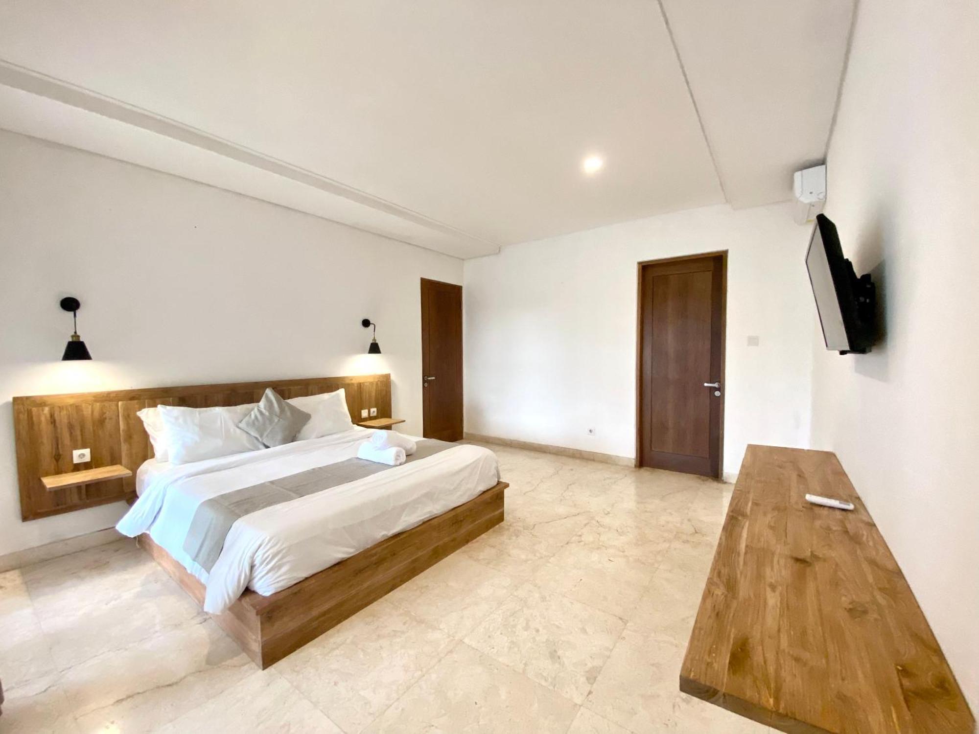 Four-Bedroom Villa Private Pool