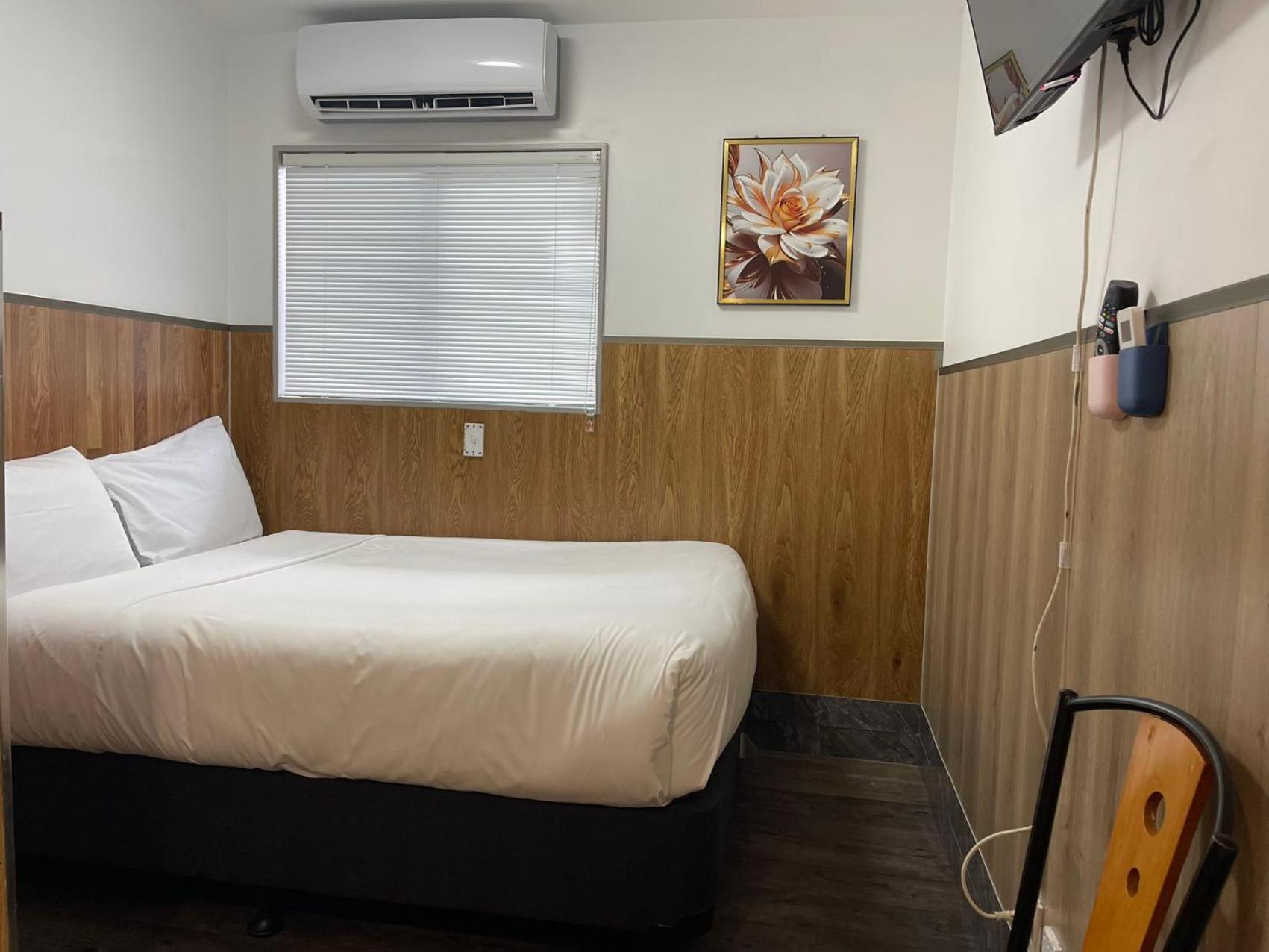 Double Room with Private Bathroom
