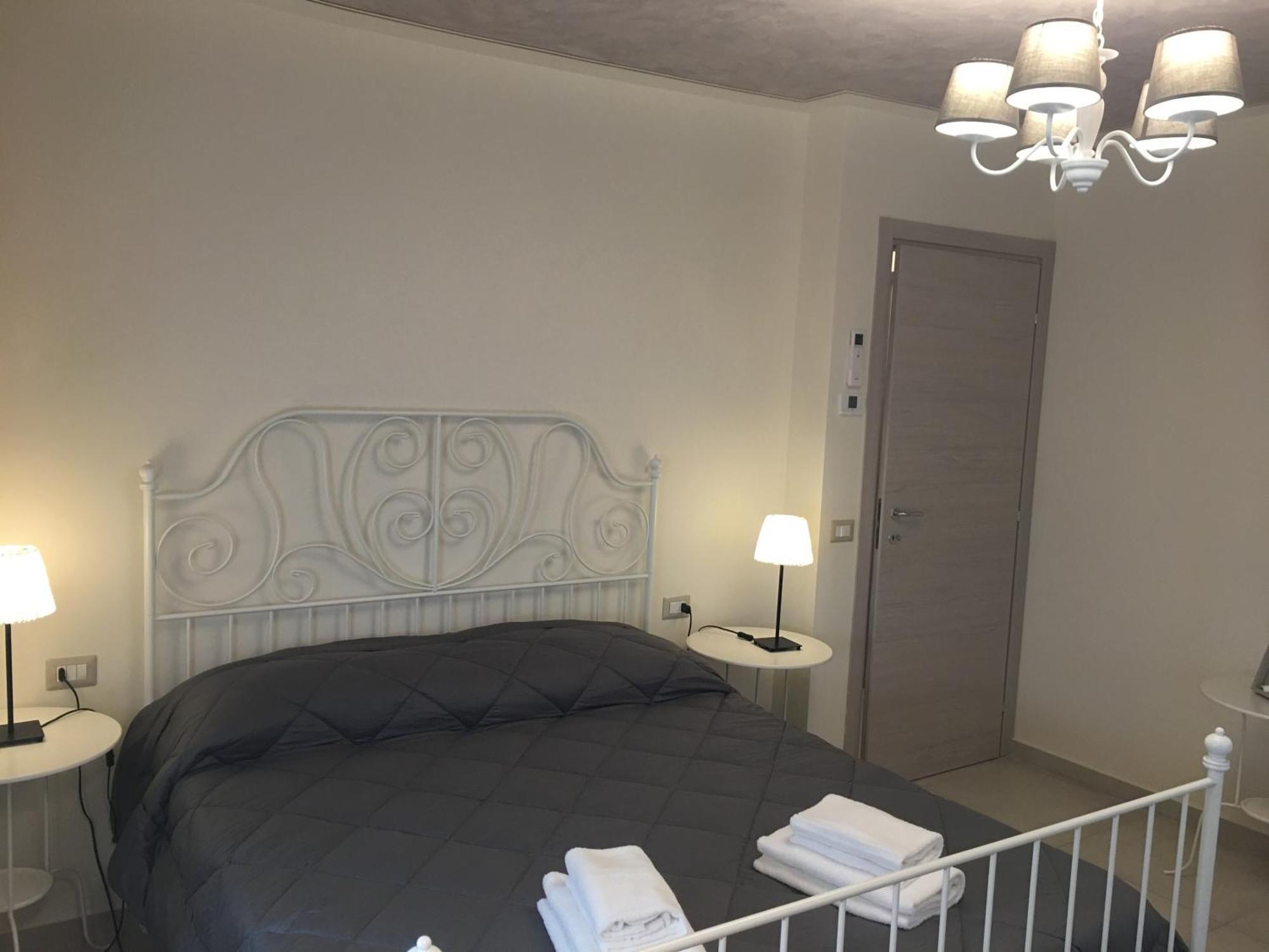 Large Single Room