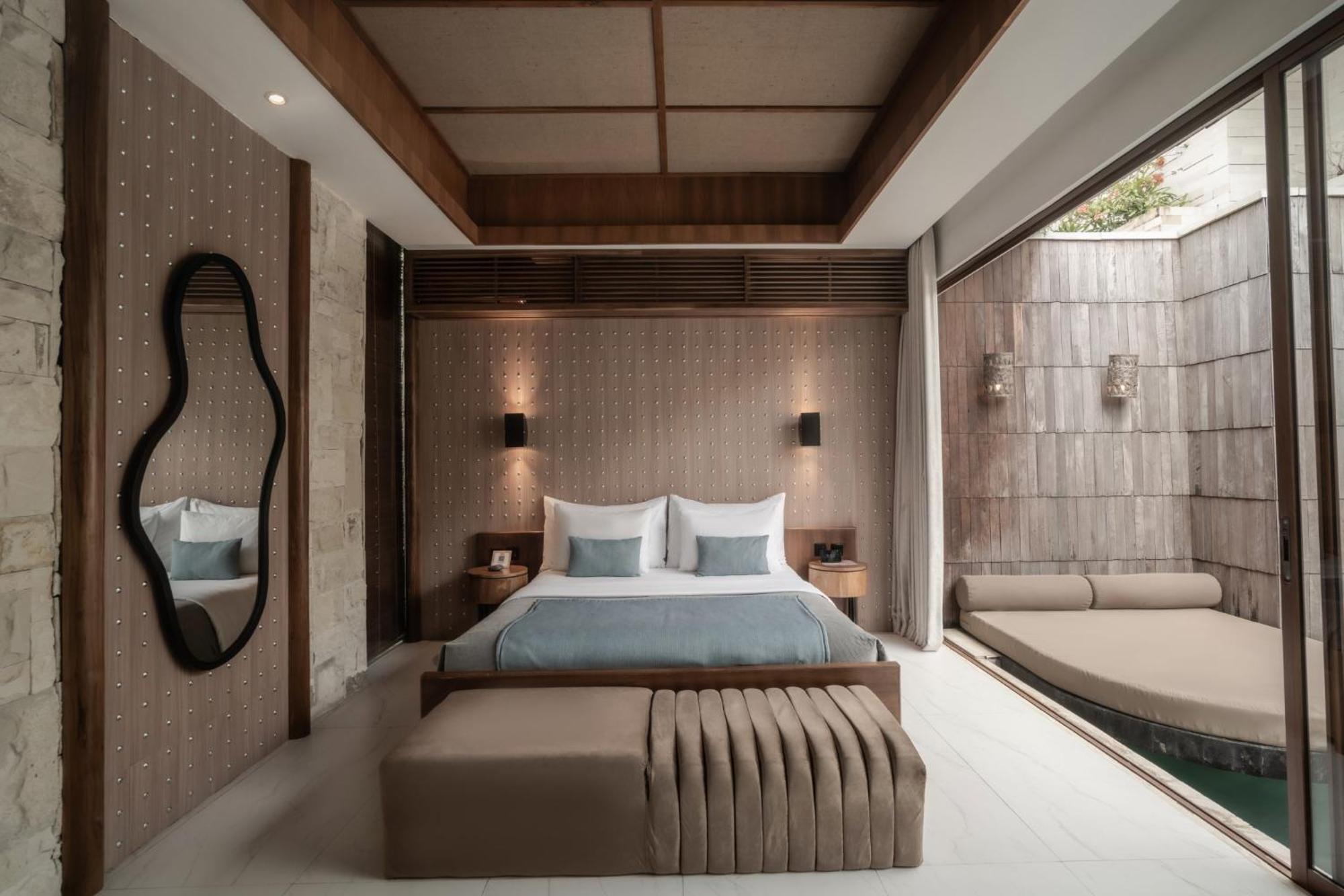 Grand One Bedroom Villa Private Pool & Bathtub