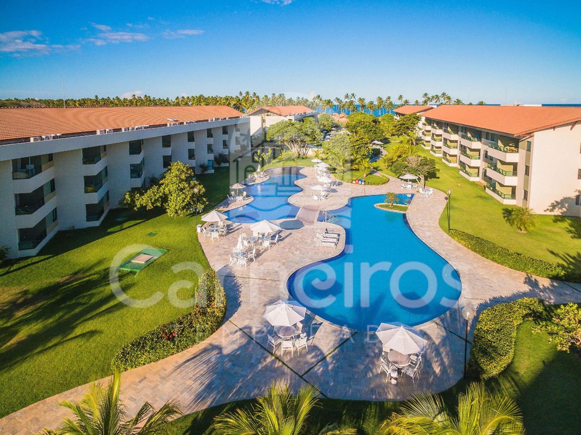 Apartment Pool View