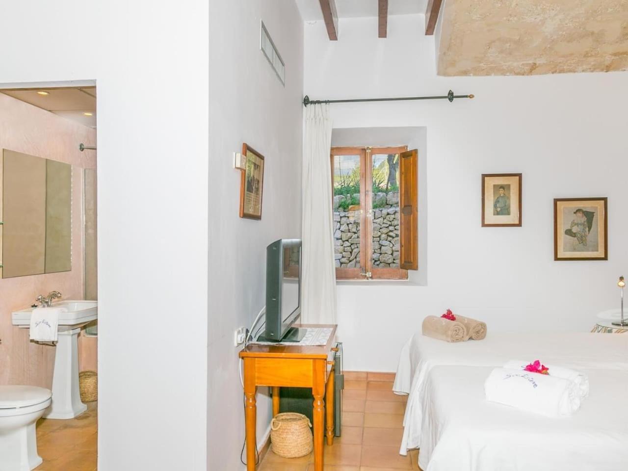 Deluxe Villa