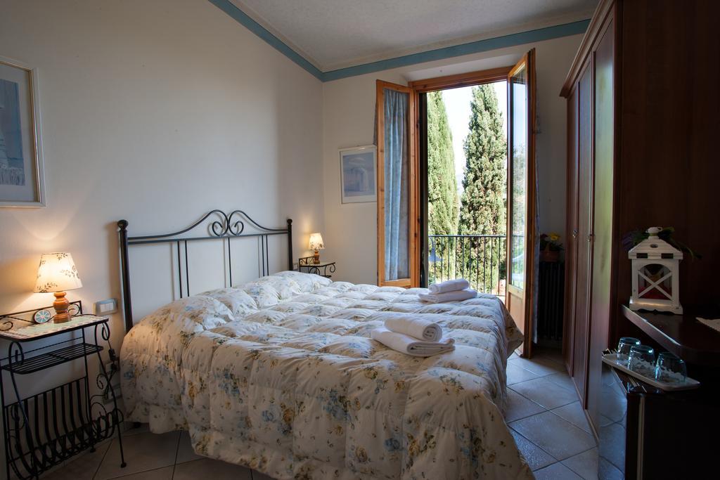 Large Single Room