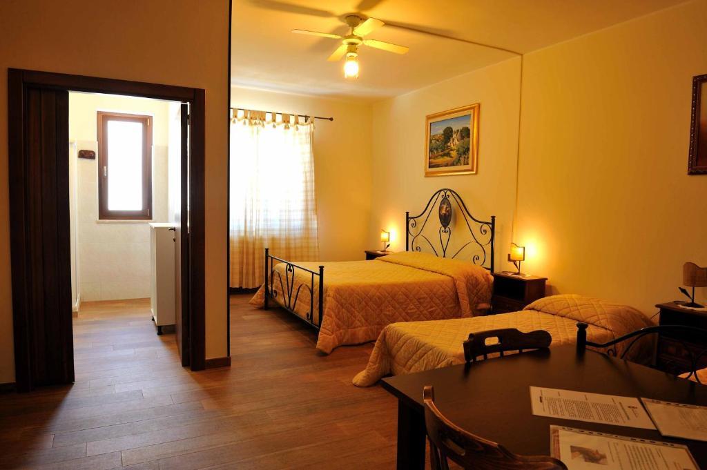 Dreibettzimmer