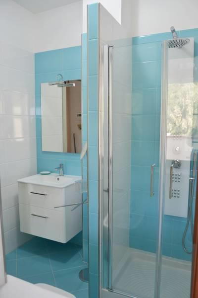 One-Bedroom Apartment,632142360:JPEG