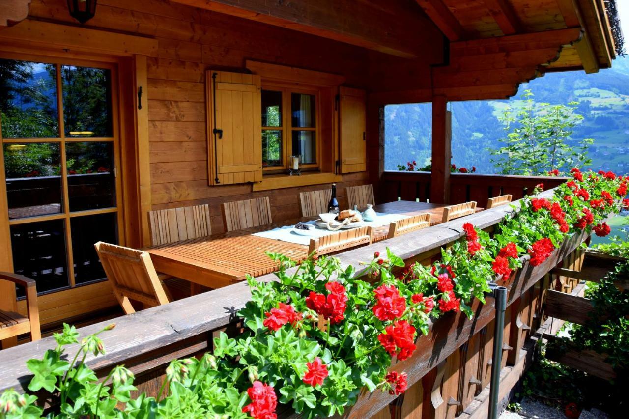 Comfort Chalet mit Sauna und Panoramablick
