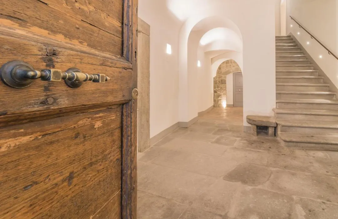 Tuscus Apartments-1
