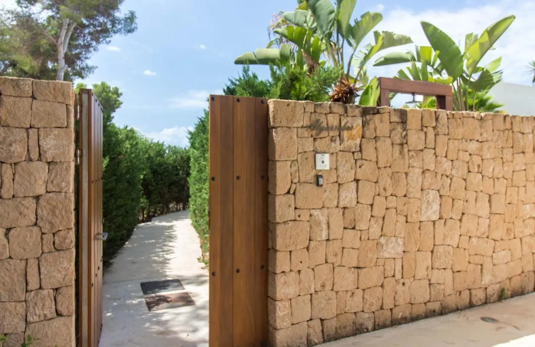 Villa Algarrobos-1