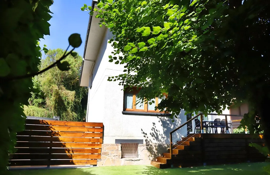 Villa San Lure Jaca-1
