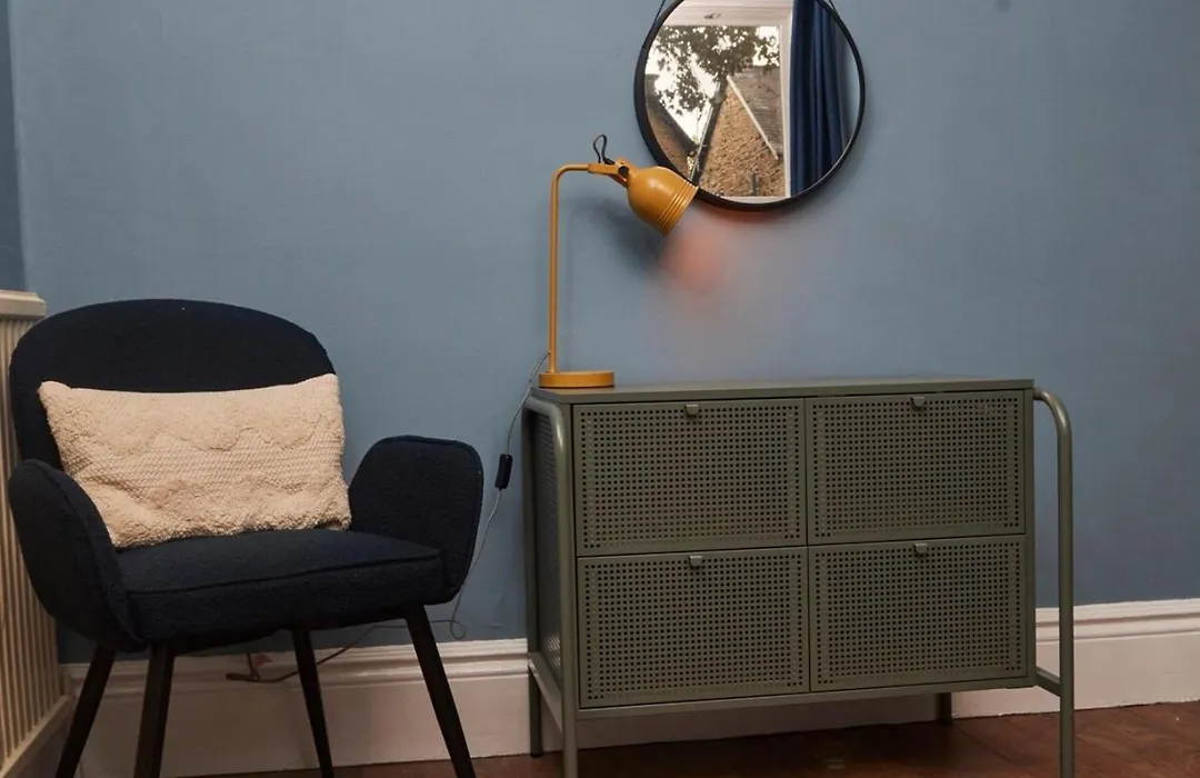 Cosy, Stylish, Leafy And Homely-1