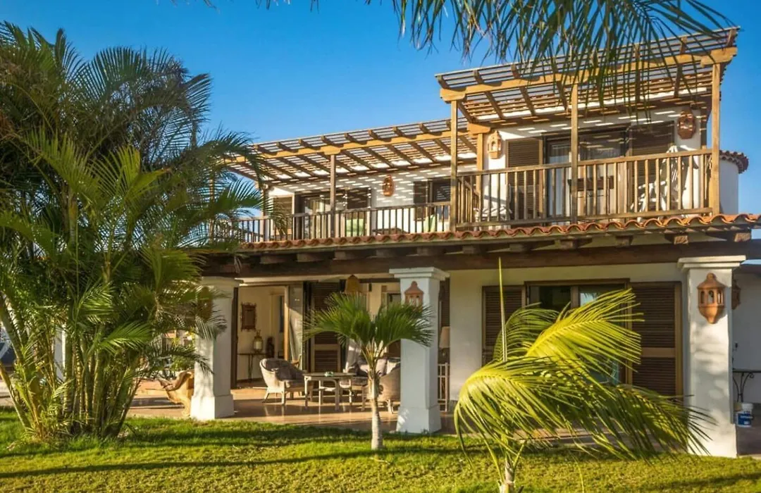 La Quinta Heights -6 Bed Villa-Private Pool-1