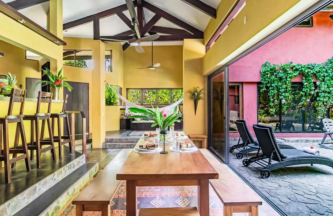 Vip La Lora Beach Villa Best Family Home-1