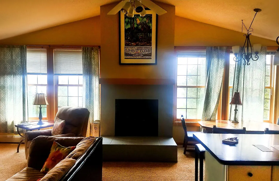Skyport Lodge-1
