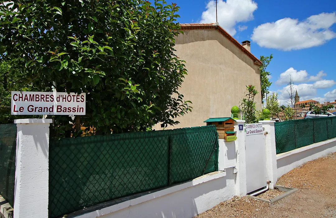 Le Grand Bassin, B&B autonome, au bord du canal du Midi-1