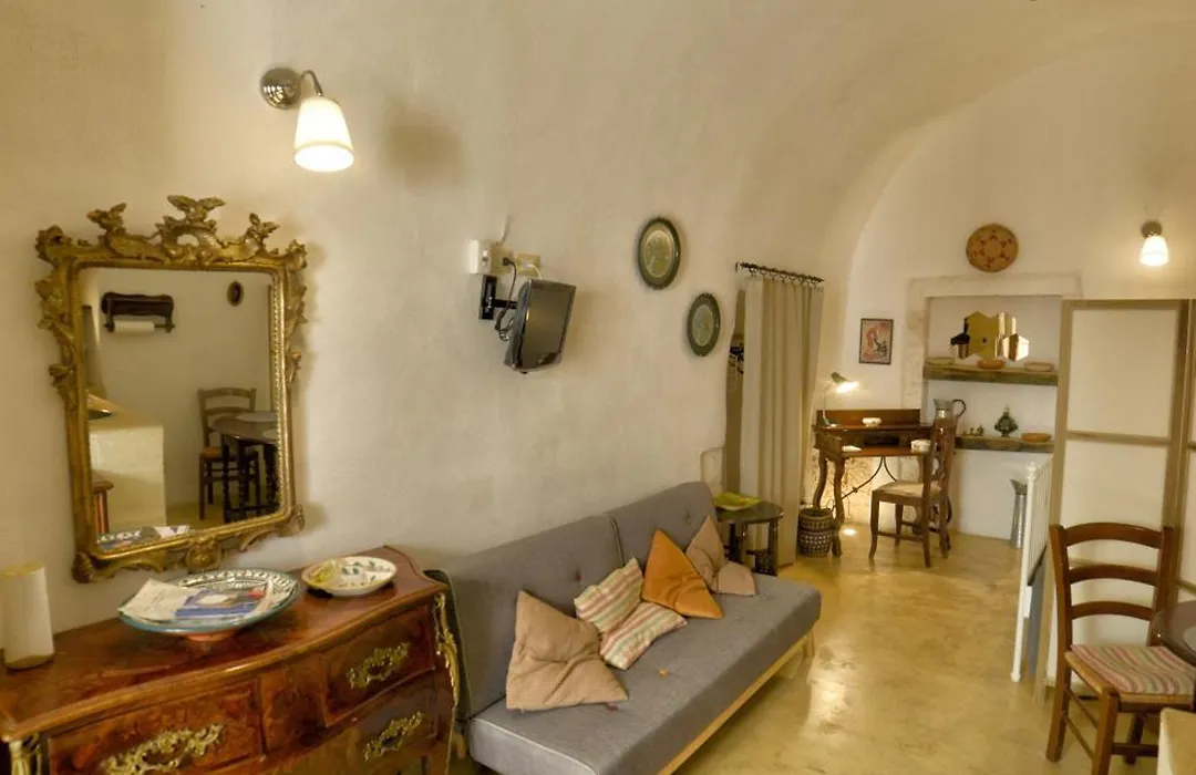 White Stone Flats & Studios-1