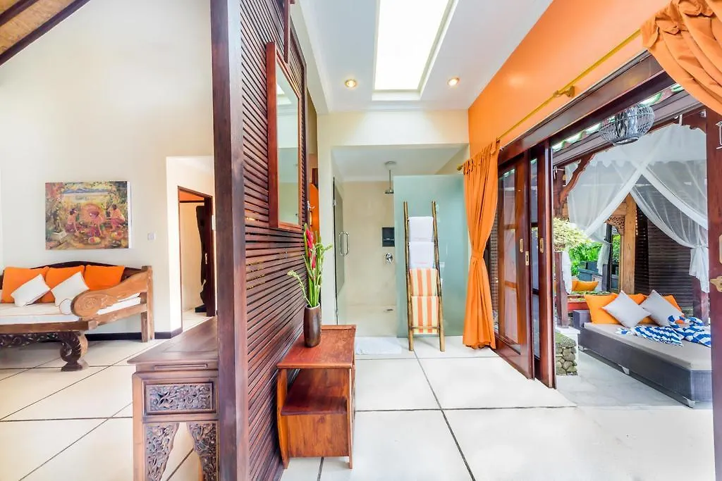 Villa Frangipani-1