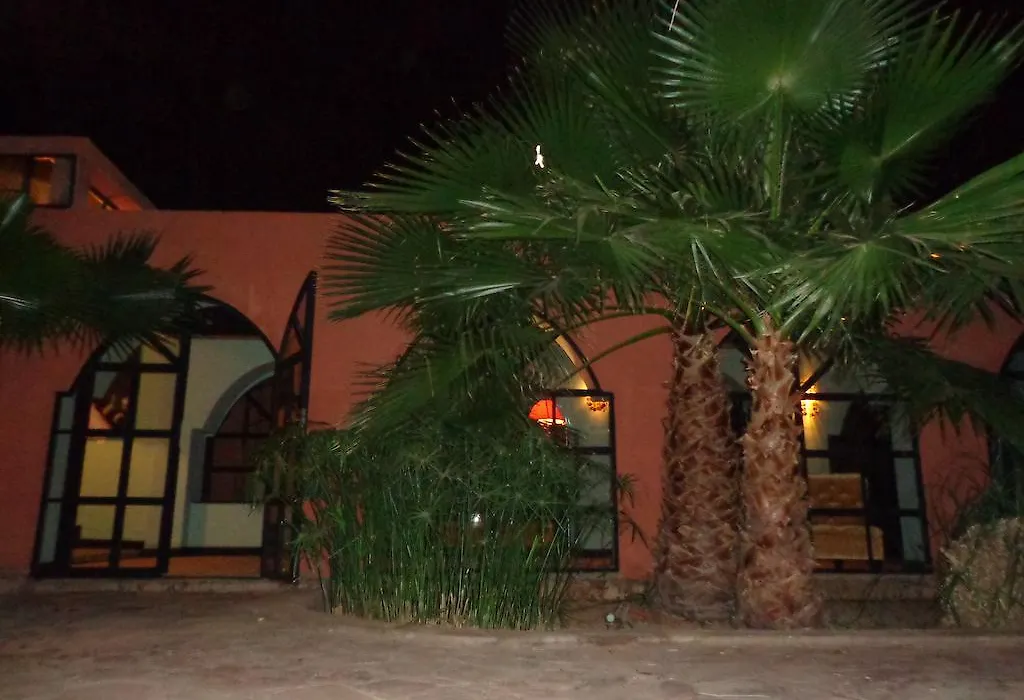 Villa Warhol-1