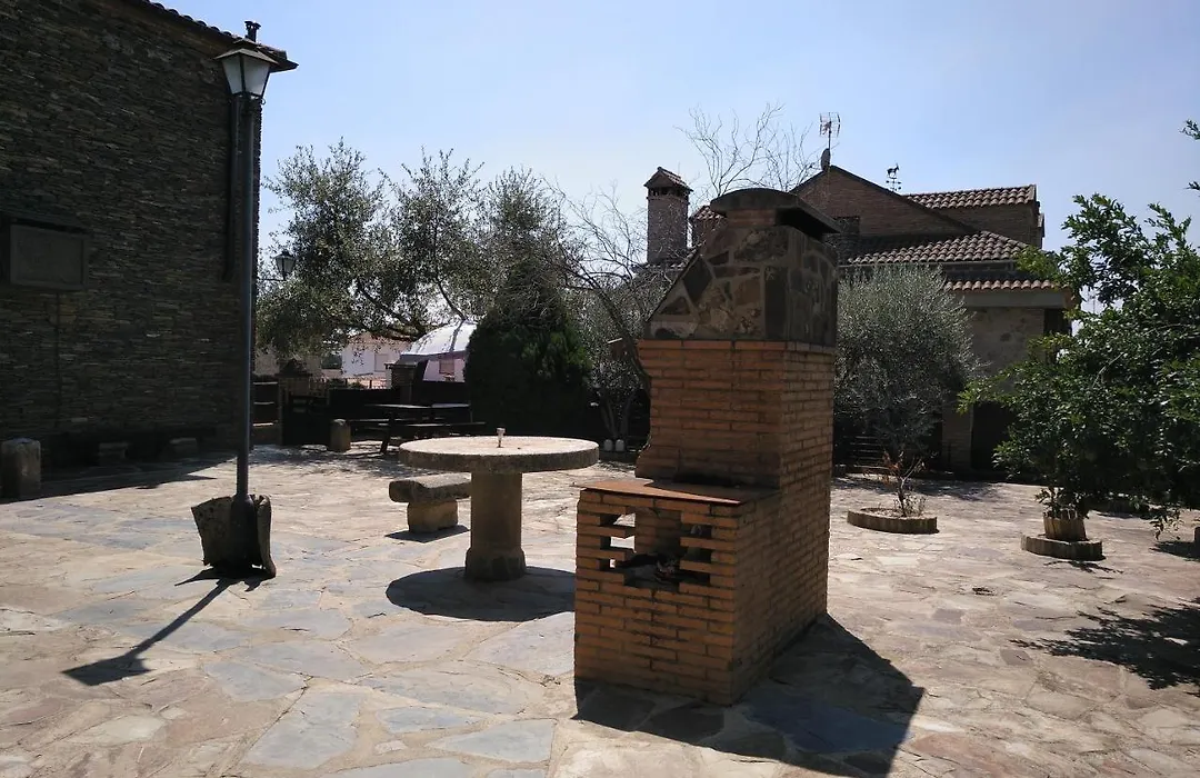 Casa Rural Peña Falcón-1