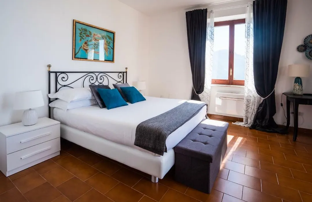 Sea View Villa in Ravello with lemon pergola, gardens&jacuzzi - Ideal for elopements-1