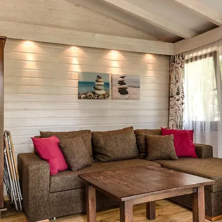 Osrodek Wczasowy Lesny Resort Mielno-2
