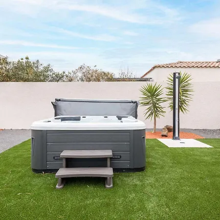 Villa Le Grau d'Agde, 4 pièces, 6 personnes - FR-1-423-234-3