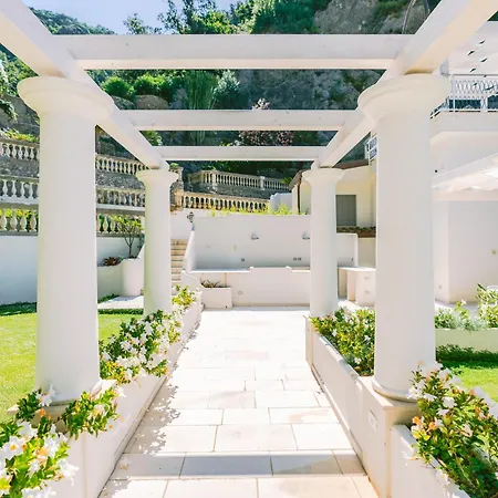 Acquachiara Seaside Luxury Villa in Amalfi Coast-3