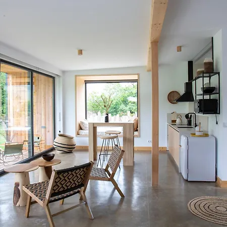 Vibe Luxury Cabins-2