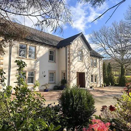 Arden Country House-3