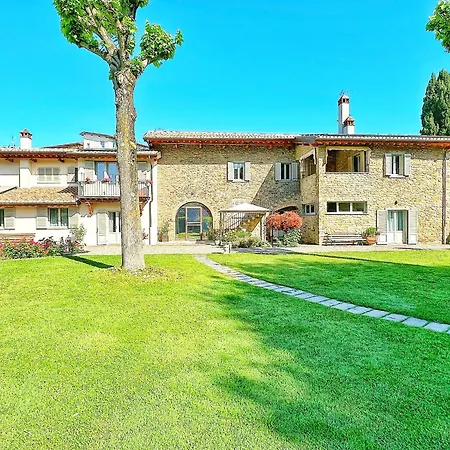 Villa i Cipressi-2