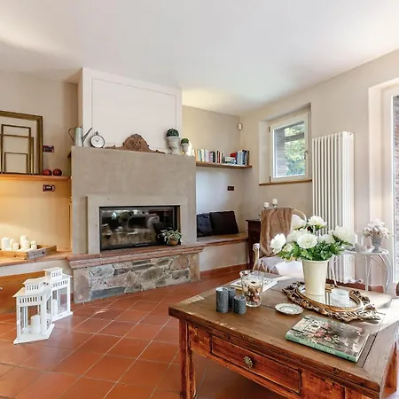 Villa Ester, A Stylish Farmhouse On The Hills-3