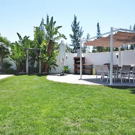 Villa Edén, Casa Rural lujo con Chimenea Piscina-3