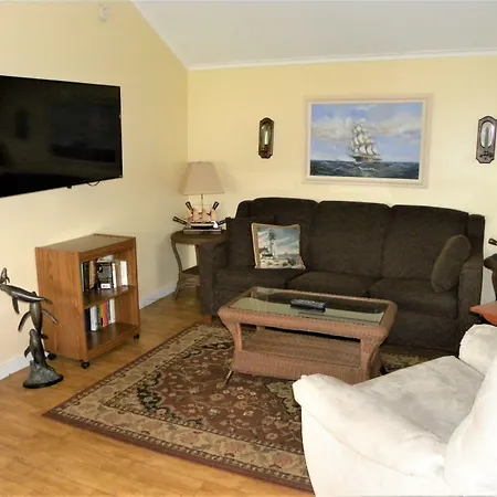 Colonial Gables Oceanfront Village-2