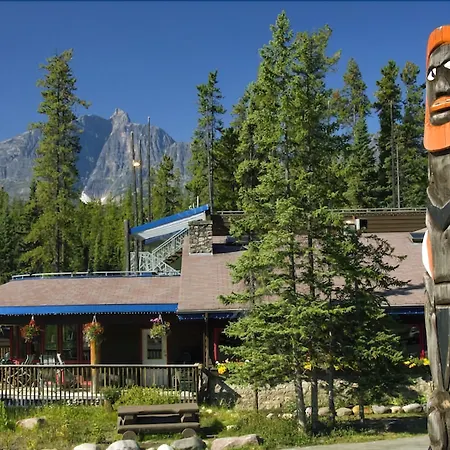 Sunwapta Falls Rocky Mountain Lodge-2