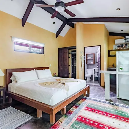 Vip La Lora Beach Villa Best Family Home-3