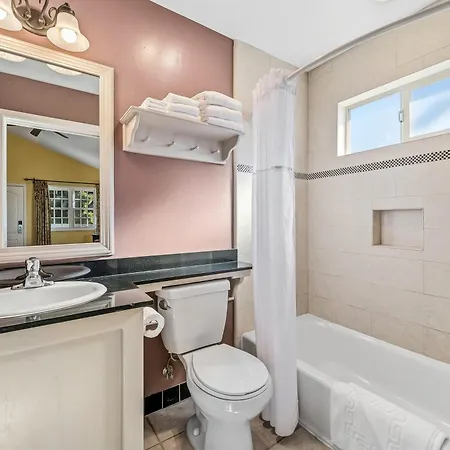 Cambria Pines Lodge-2