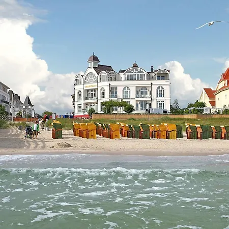 Strandschloss Binz - Penthouse Royal Beach mit Sauna, Kamin, Terrasse, Meerblick-3