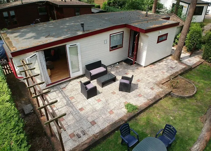 Chalet Hoenderloo Den