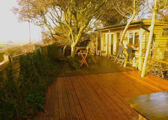 Sunset Lodge