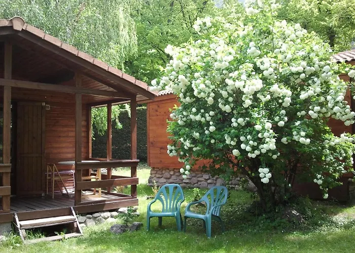 Les Chalets Quazemi A Casteil