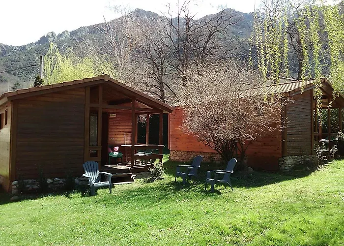 Les Chalets Quazemi A Casteil