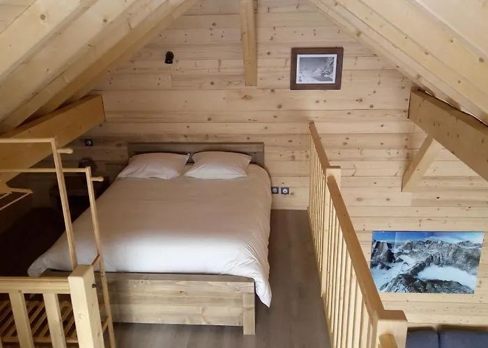 Le Chalet Des Pierres