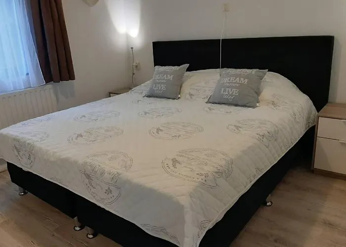 Chalet de Hazelnoot te Diever