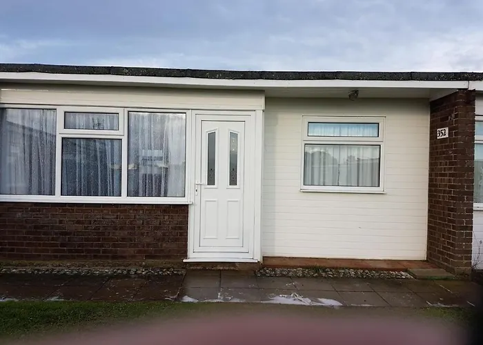 Alicias Chalets ,Free Wifi & Swimming Pool Passes